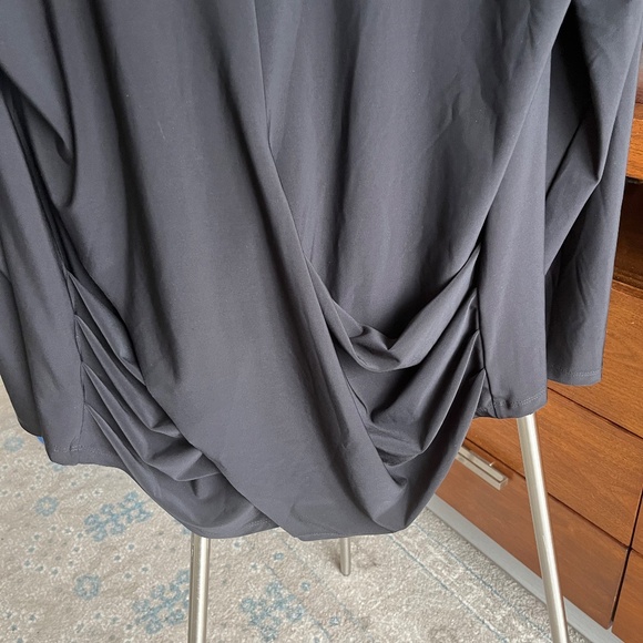 Black Long sleeve jacket, waterfall front, unique back detail - Picture 4 of 8